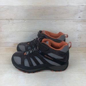 Merrell waterproof hiking boots women’s sz 6